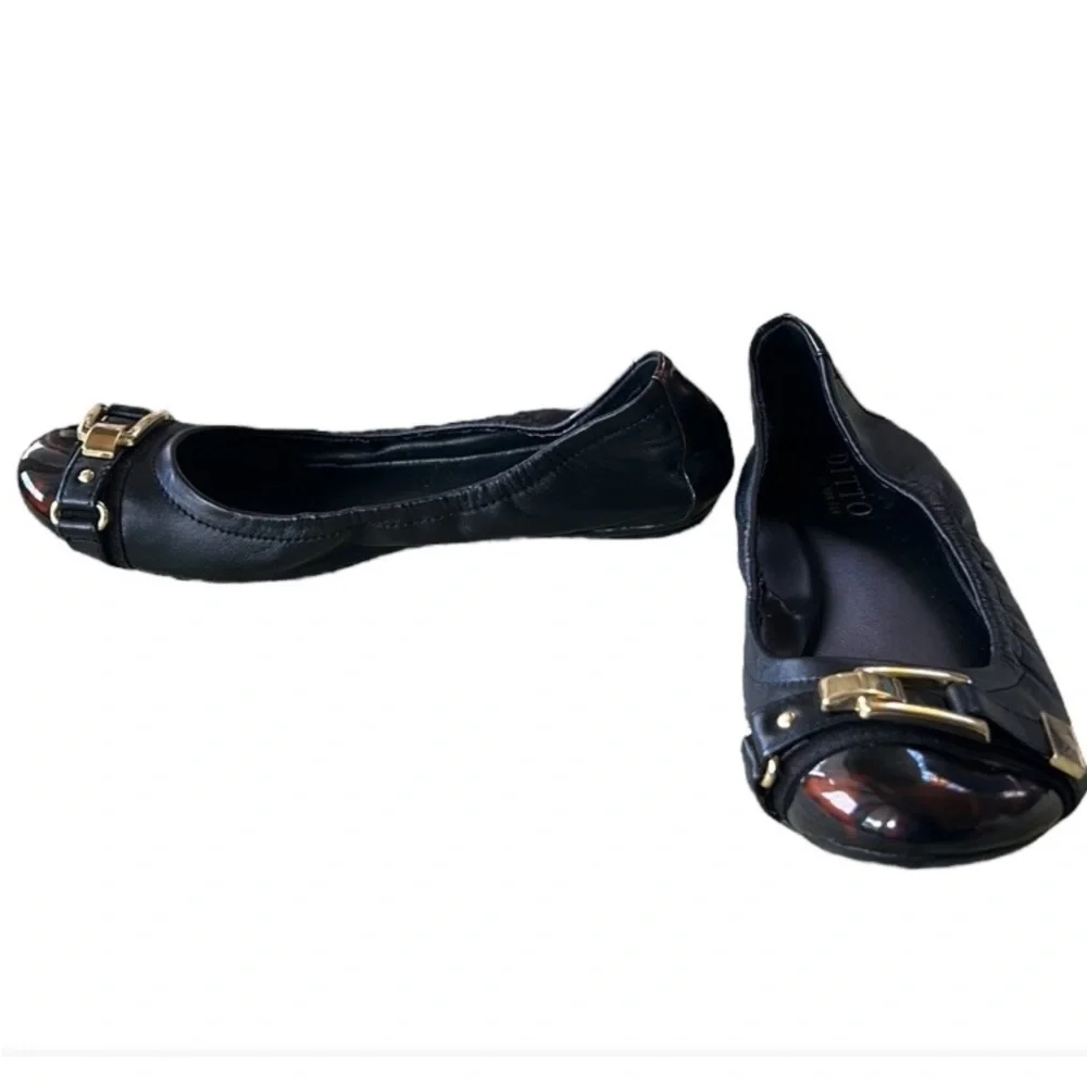Ditto by Van Eli tortoise flats